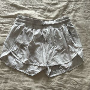 Lululemon VGUC grey marble short size 10